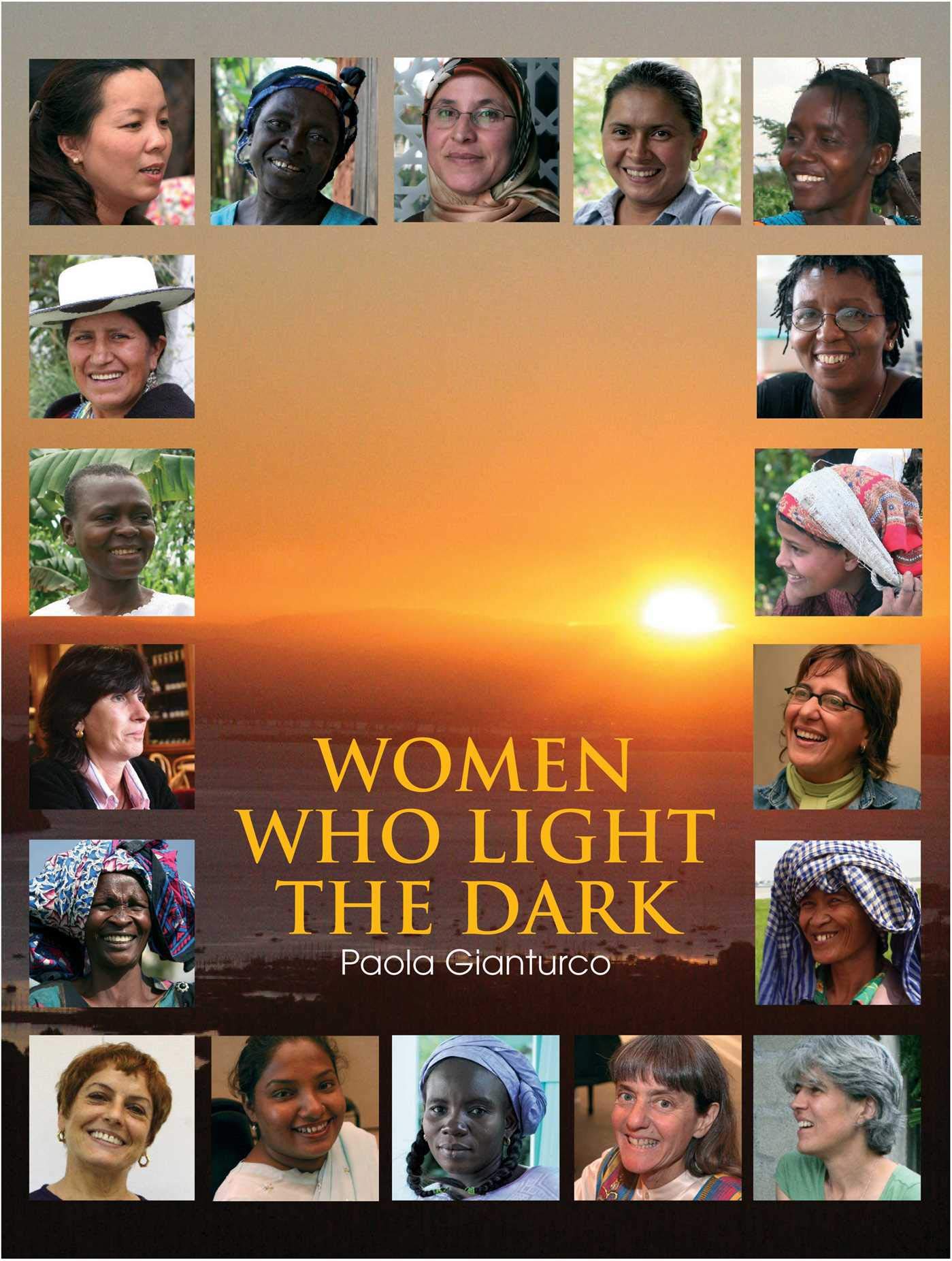 Women Who Light the Dark - [PowerHouse Books] - Afbeelding 1 van 1